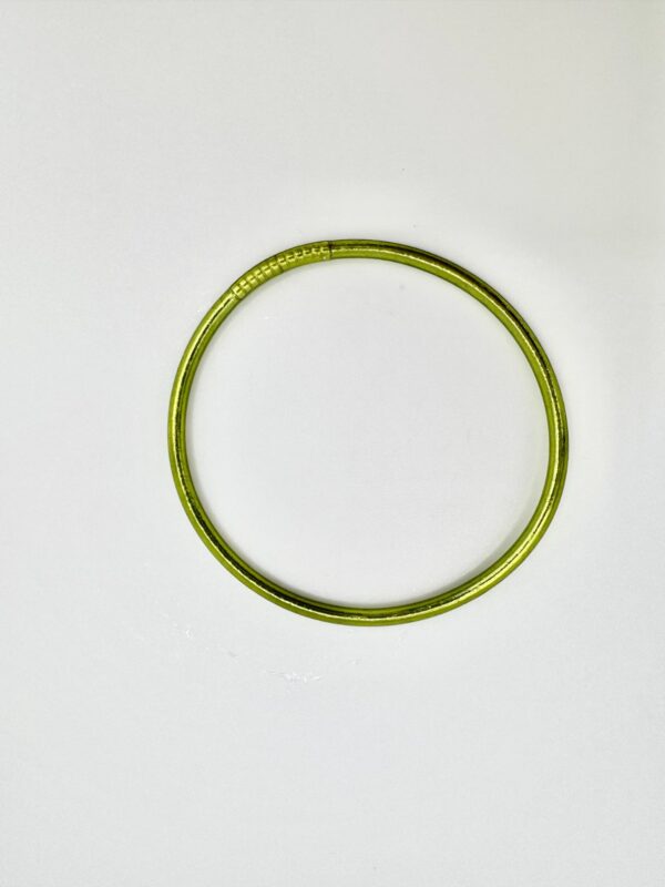 Pulsera fina verde oliva