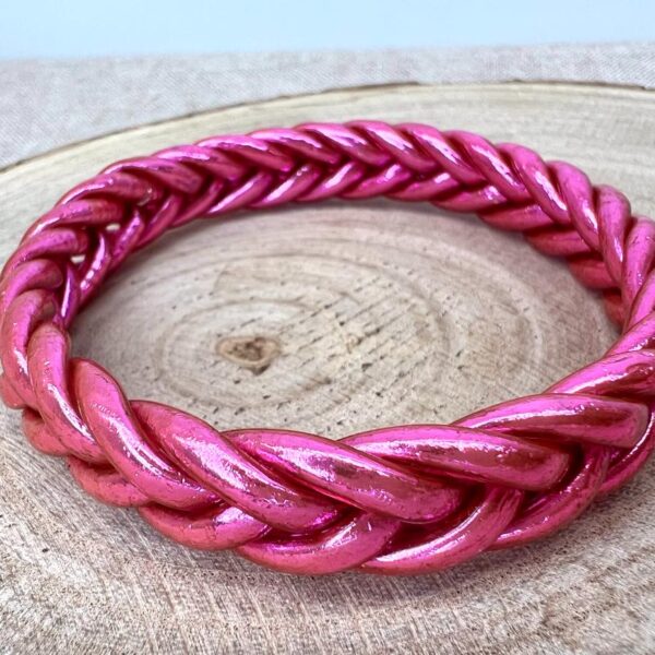 Pulsera trenzada fucsia