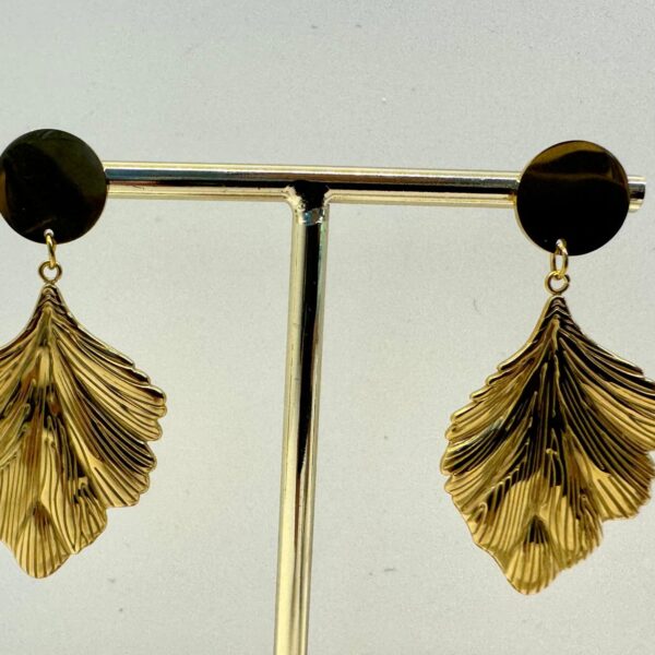Pendientes leaf