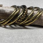 Pulsera trenzada dorado viejo