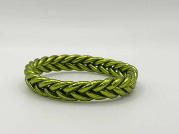 Pulsera trenzada verde oliva