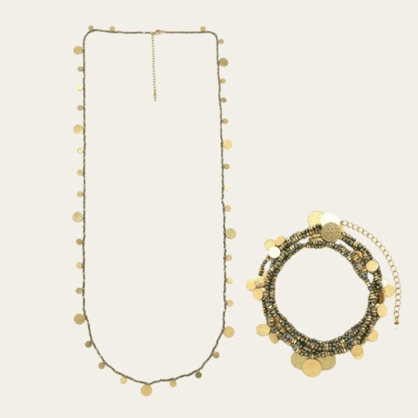 COLLAR_CHAPITAS.jpg