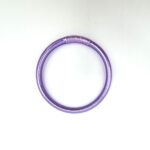 Pulsera lisa púrpura suave